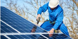 Installation Maintenance Panneaux Solaires Photovoltaïques à Emerainville